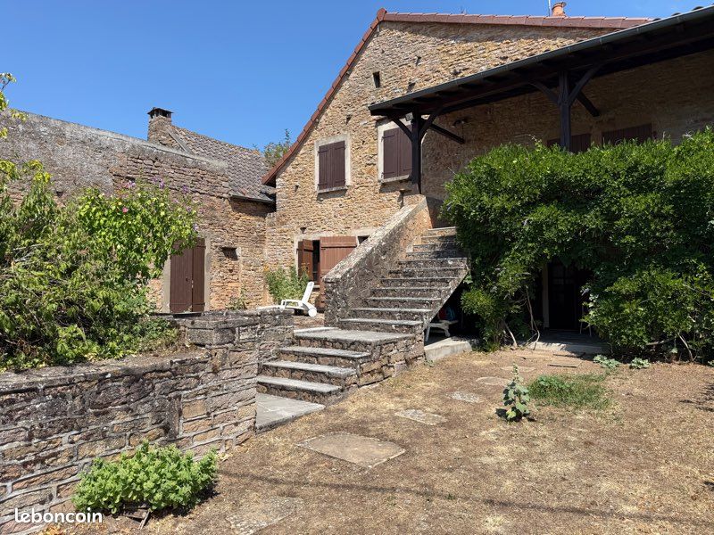Maison 4 pièces 125 m² · à Étrigny · 125 m² · 235 000 €