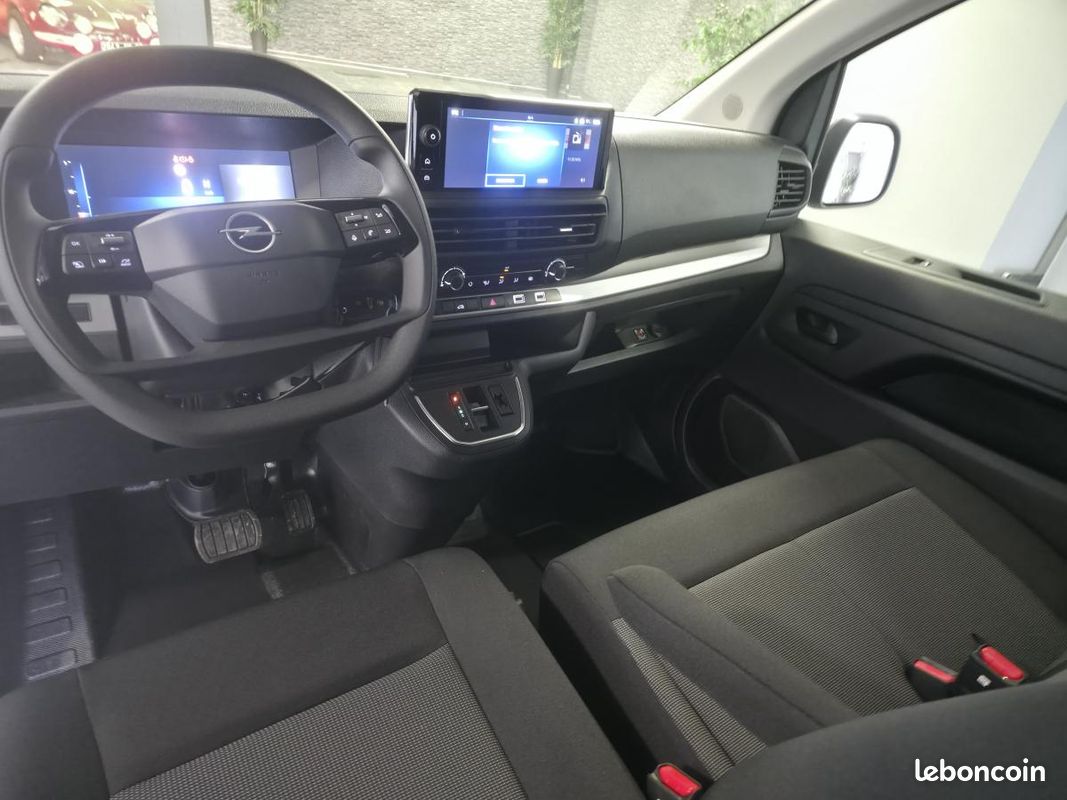 OPEL VIVARO M 2.0 BlueHDi - 180 - BV EAT8 (image 18)