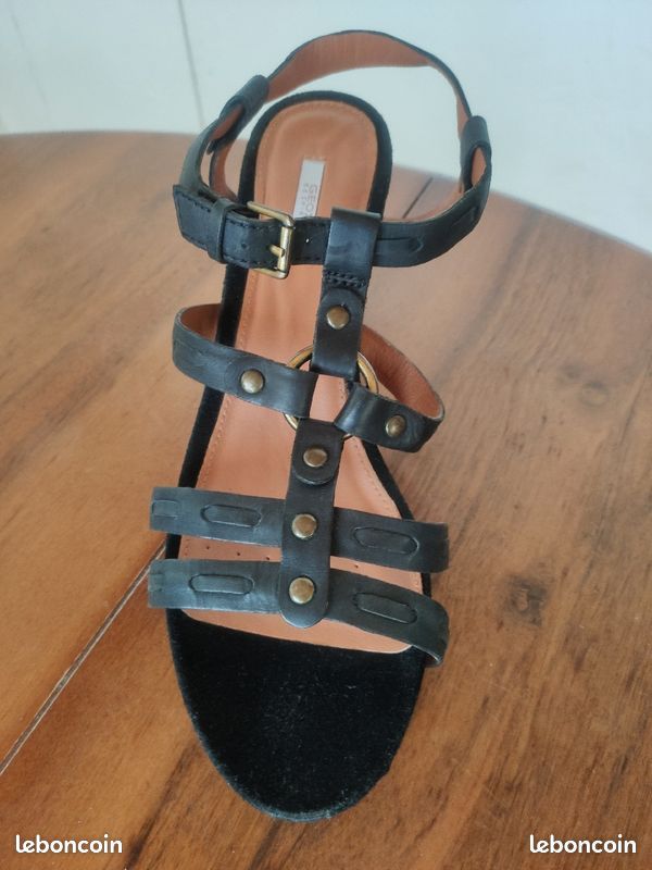 Sandales Compensées Geox Respira Marron - Taille 8.5 US - Cuir - Occasion Porté Une Fois