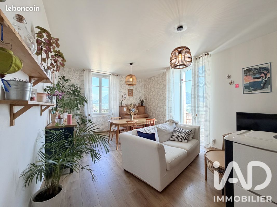 Appartement 3 pièces 62 m² · à Viuz-en-Sallaz · 62 m² · 236 000 €