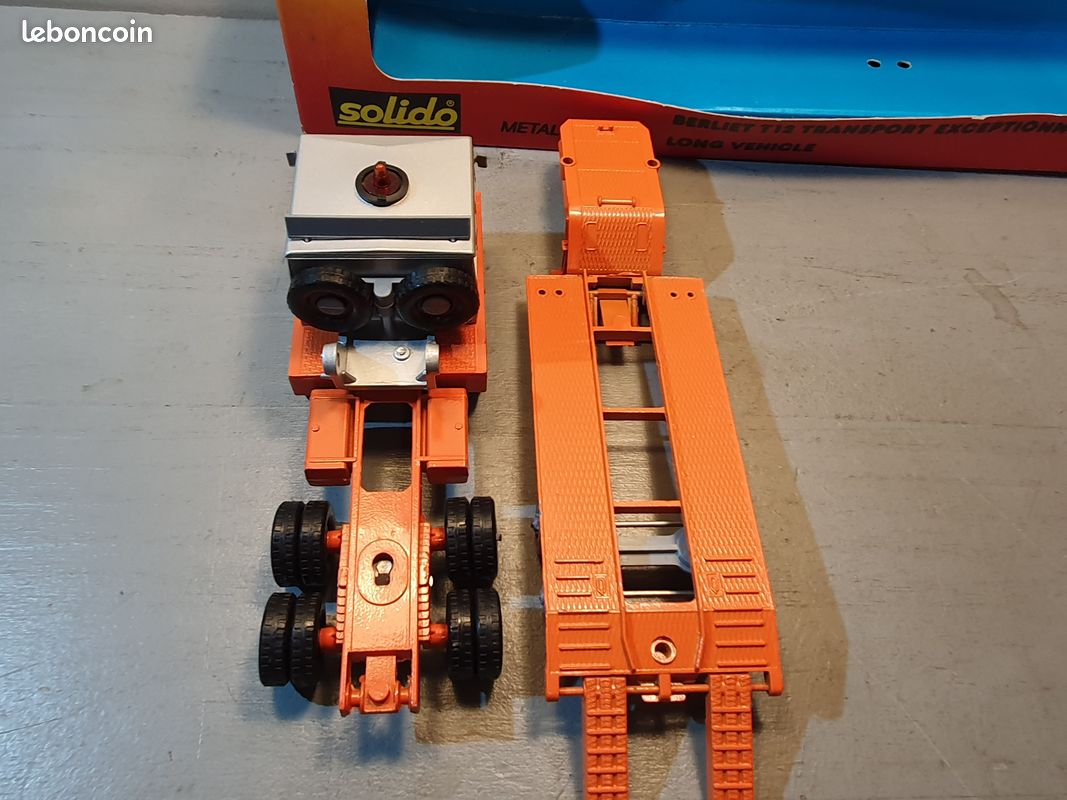 Solido ancien démontable Camion Berliet T12 jaune remorque transport exceptionnel Bungalow réf 305 - Collection
