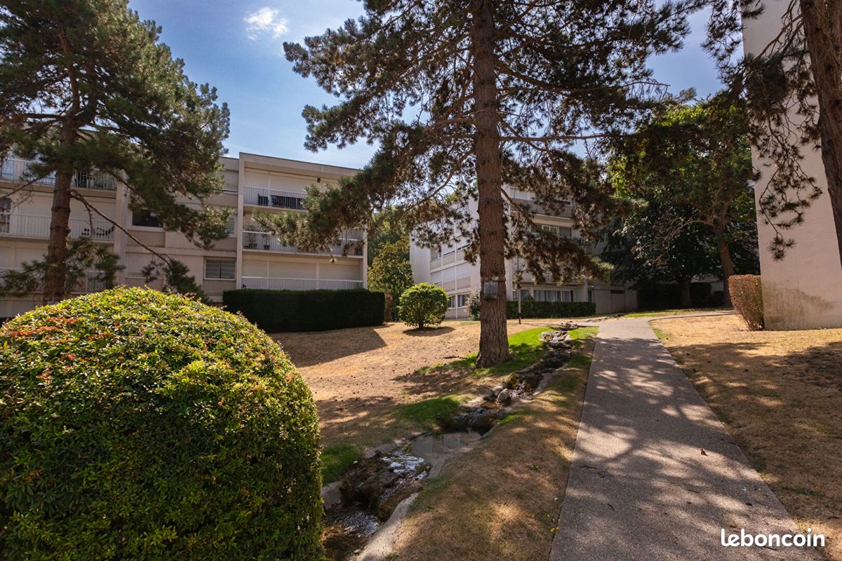 Appartement 4 pièces 81 m² · à Bougival · 81 m² · 295 000 €