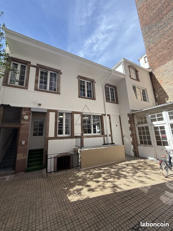 Maison 8 pièces 200 m² · à Strasbourg · 200 m² · 735 000 €