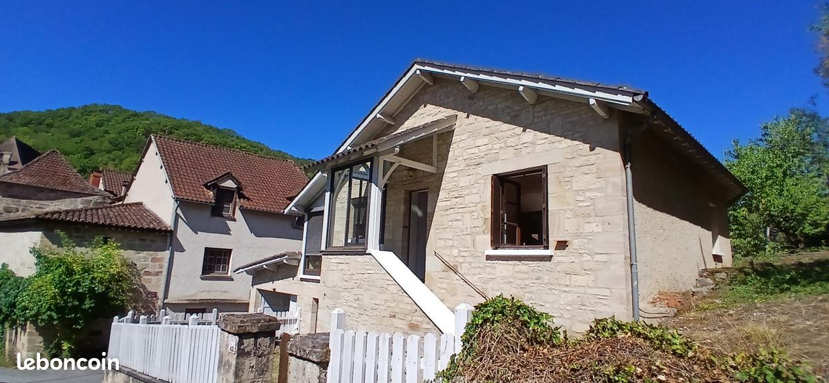 Maison 4 pièces 107 m² · à Fons · 107 m² · 850 €/mois