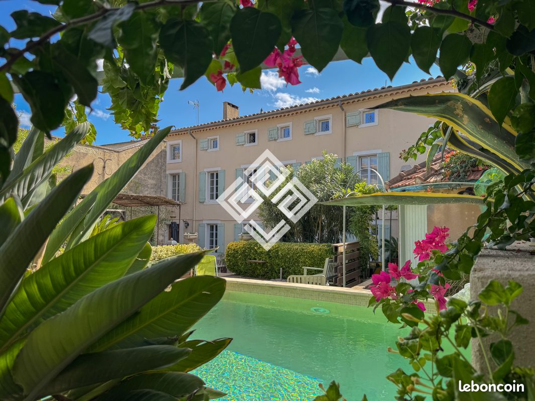 Maison 13 pièces 483 m² · à Saint-Marcel-sur-Aude · 483 m² · 749 000 €