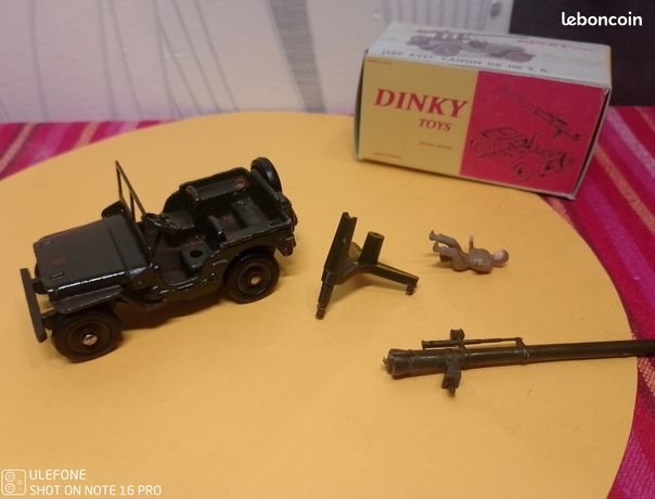 dinky toys jeep canon de 106 S.R. - 829 - made in france boite box