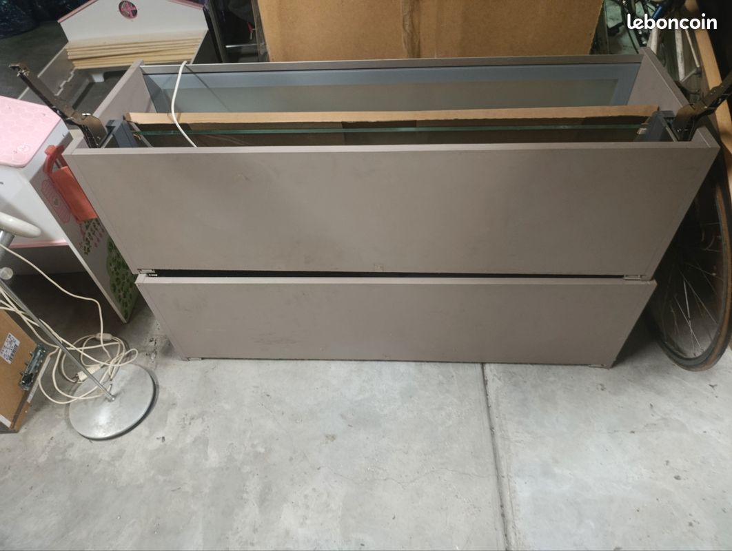 HAVSTA armoire vitrée avec plinthe, noir/verre transparent, 121x37x134