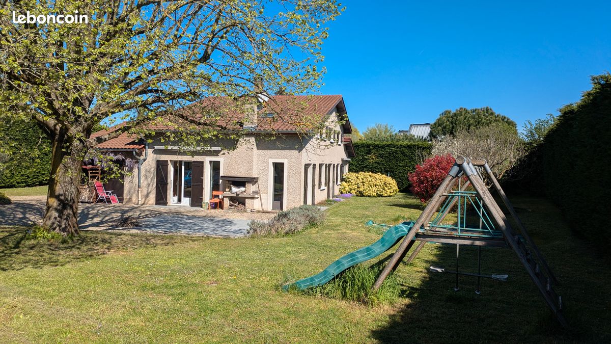 Maison 7 pièces 164 m² · à Belleville-en-Beaujolais · 164 m² · 410 000 €