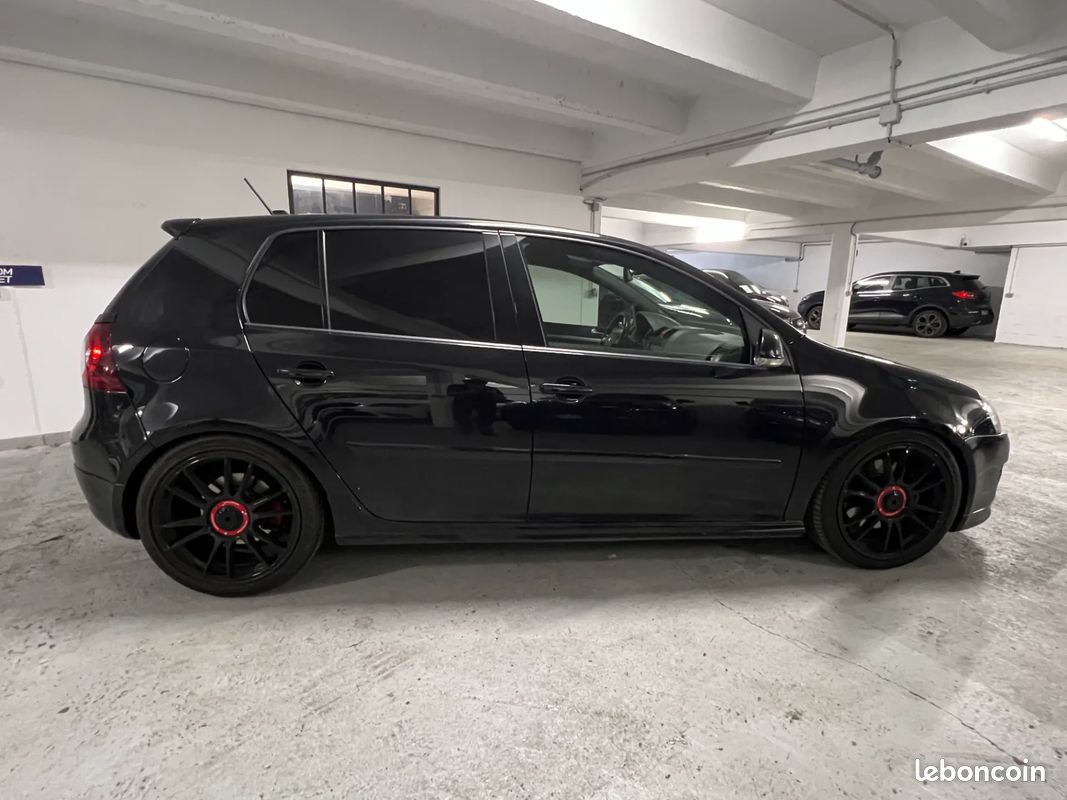 VOLKSWAGEN Golf GTI Edition PIRELLI 2.0L 235 ch - 2008 - 158 000 km - SUIVI COMPLET - MODELE RARE - REGULATEUR - PHARES LED - ALARME (image 6)