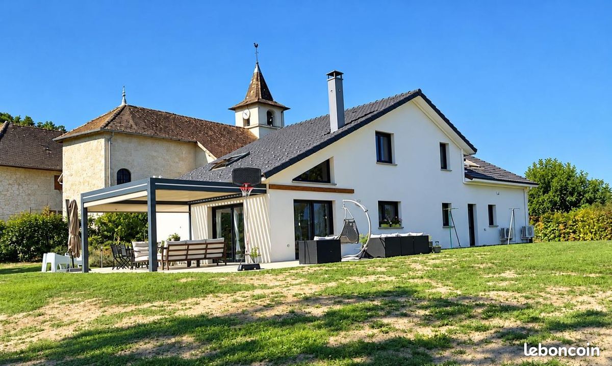 Maison 5 pièces 175 m² · à Saint-Martin-de-Vaulserre · 175 m² · 479 500 €