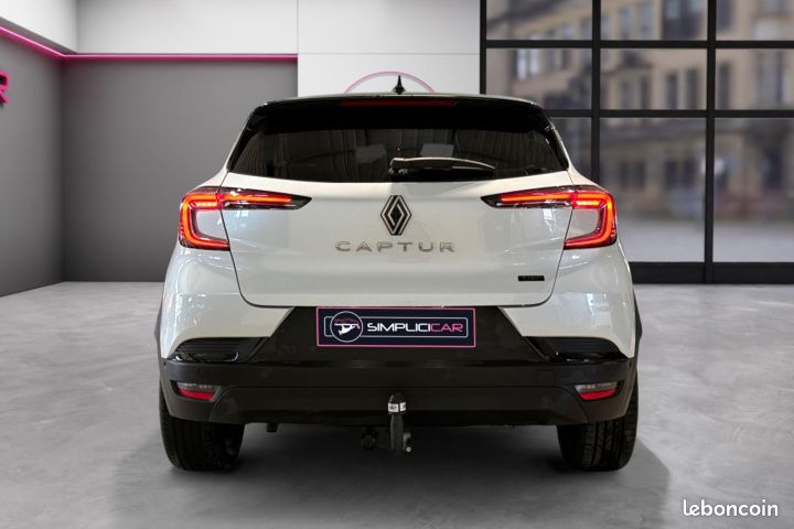 RENAULT CAPTUR E-Tech full hybrid 145 Techno Carplay Attelage Garantie 12 mois (image 6)