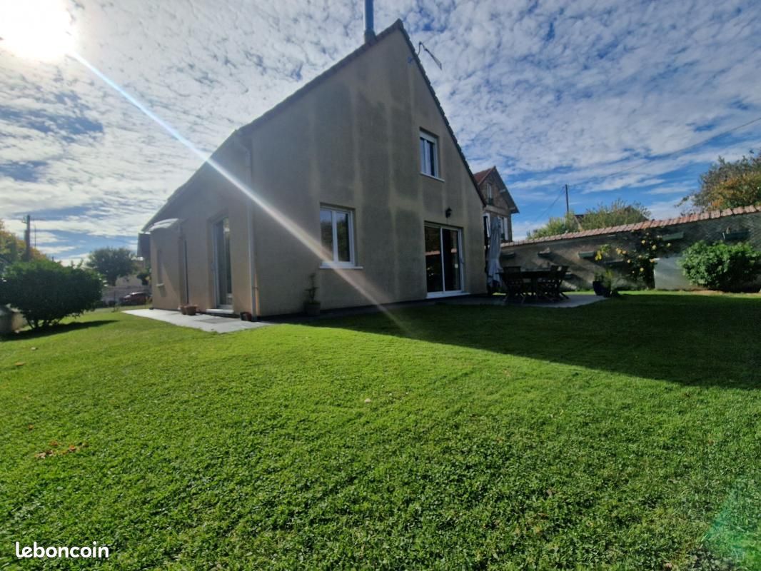 Maison 7 pièces 122 m² · à Vaires-sur-Marne · 122 m² · 489 000 €