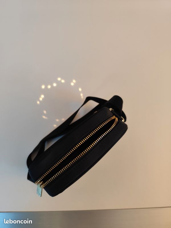 Sacoche Paco Rabanne neuve (image 2)
