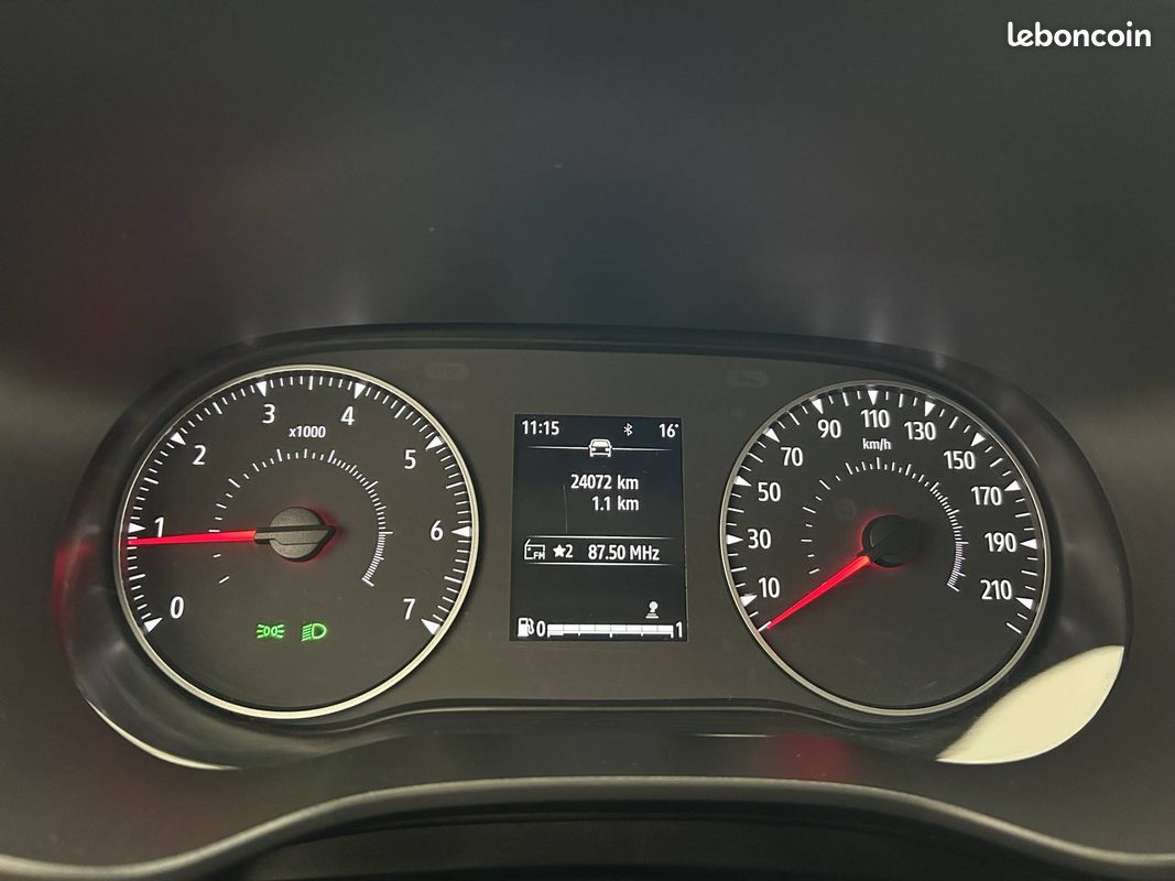 DACIA Sandero ECO-G 100 Essential (image 17)