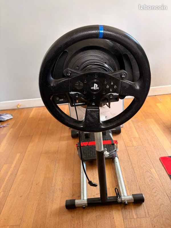 Volant Thrustmaster T300rs (image 2)