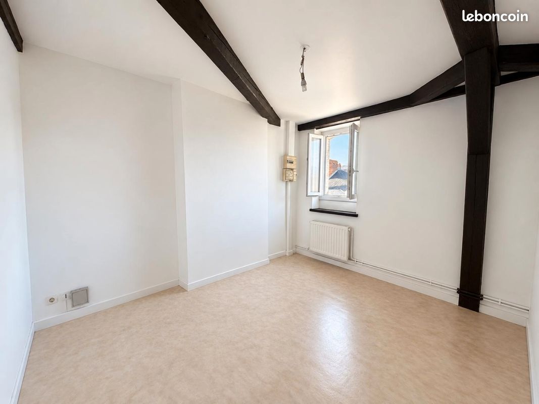 Appartement 2 pièces 40 m² · à Vierzon · 40 m² · 470 €/mois