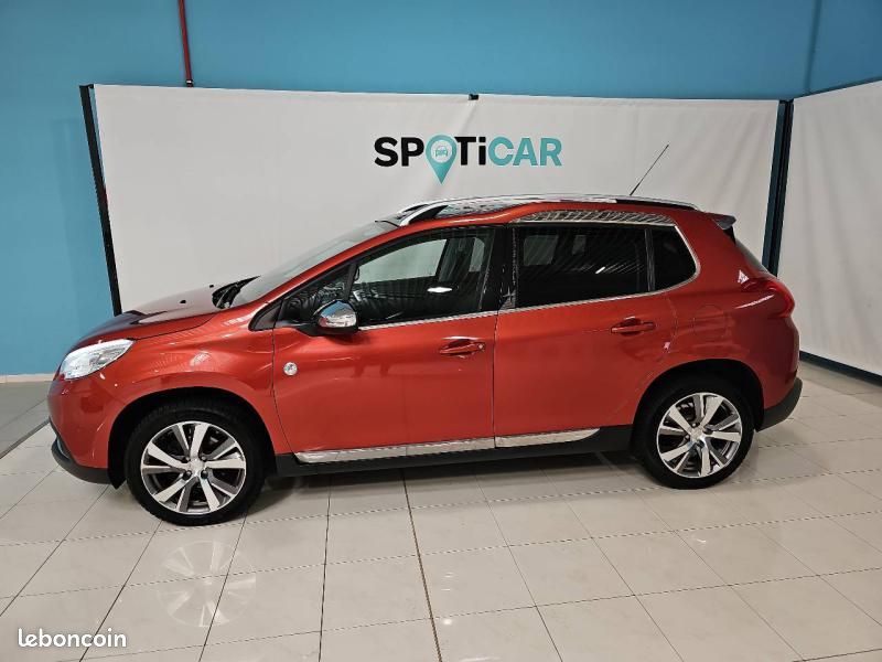Peugeot 2008 1.2 PureTech 110ch Crossway S&S (image 3)