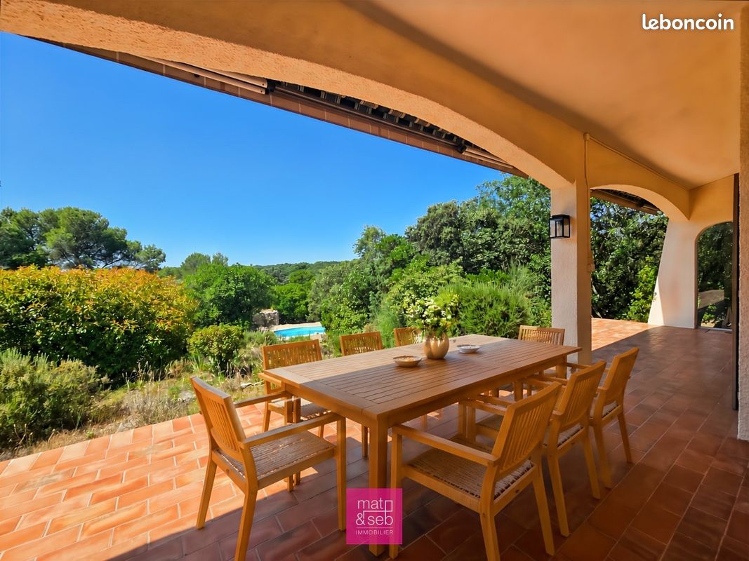 Maison 6 pièces 158 m² · à Nîmes · 158 m² · 708 000 €