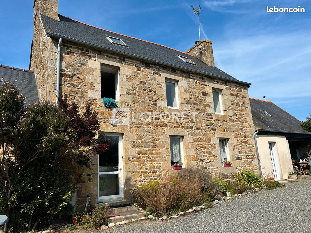 Maison 3 pièces 81 m² · à Penvénan · 81 m² · 315 000 €