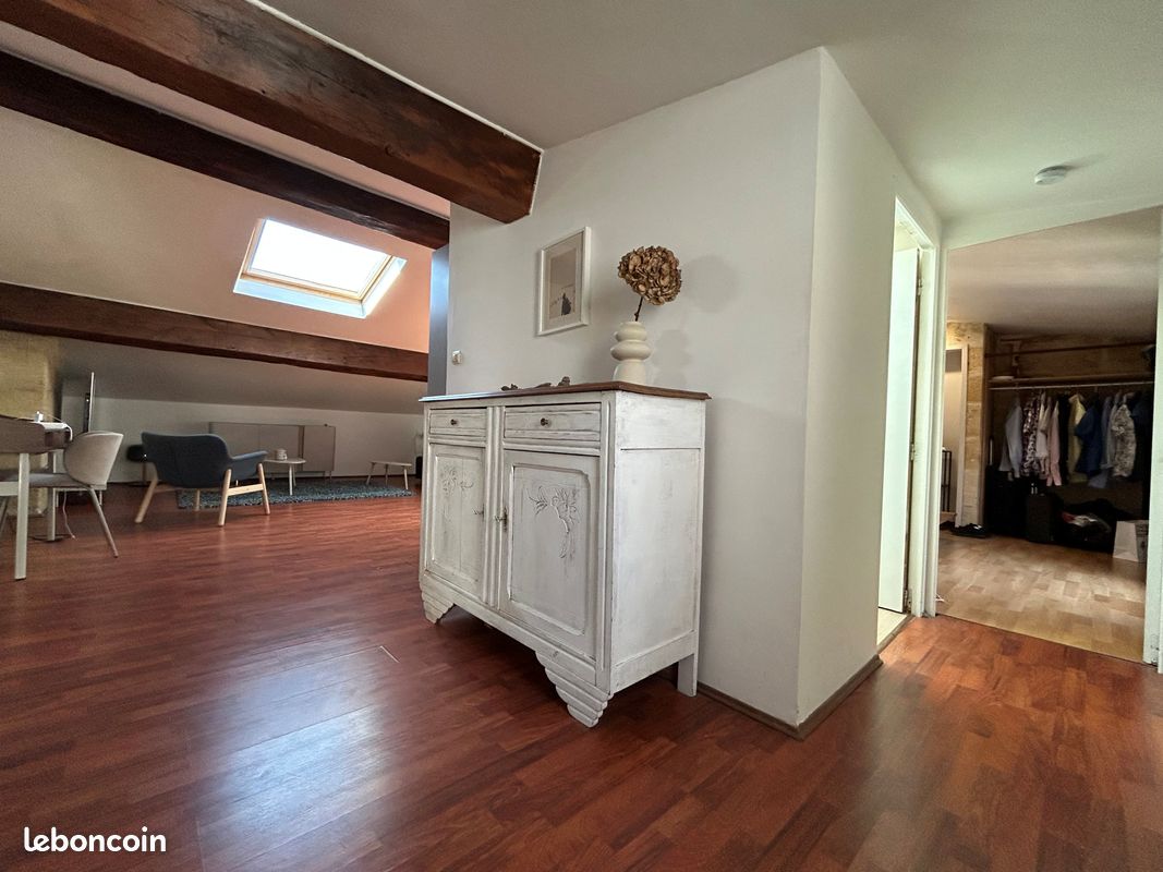 Appartement 2 pièces 57 m² · à Bordeaux · 57 m² · 245 000 €