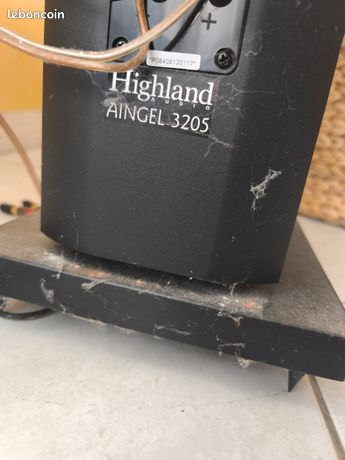 Altoparlanti Colonna Highland Audio Aingel 3205 Noce (Coppia) - 90W, 2 Vie, Doppia Morsettiera Per Bi-Cablaggio