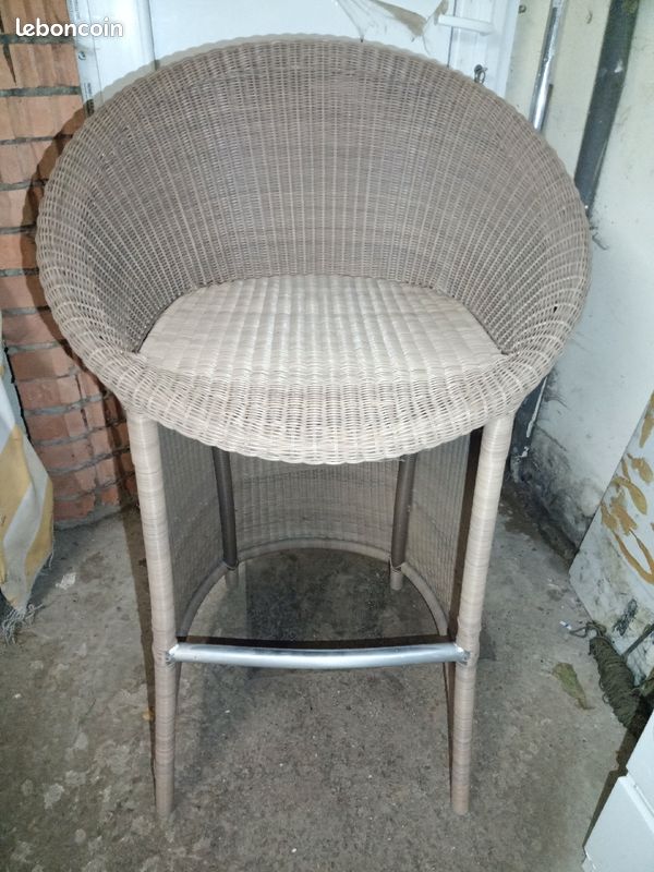 Chaise haute osier (image 1)