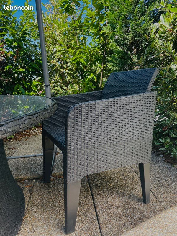 Chaises de jardin (image 1)