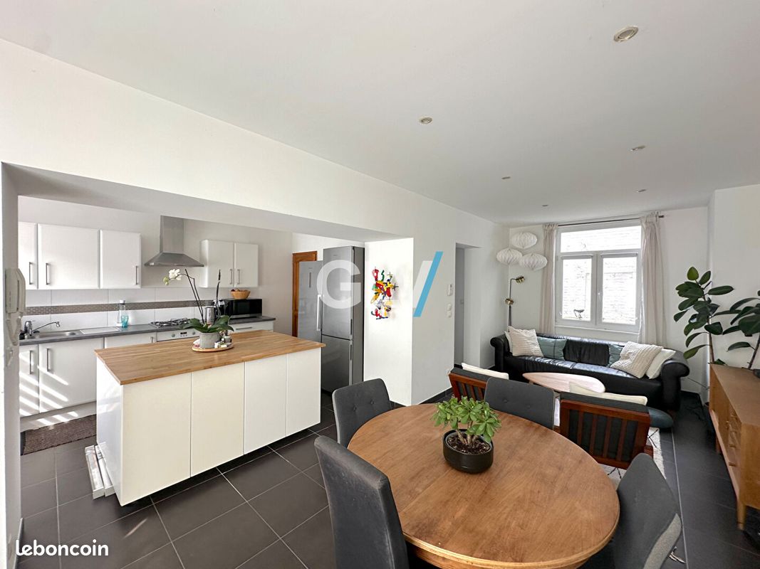 Maison 5 pièces 105 m² · à Cysoing · 105 m² · 243 000 €