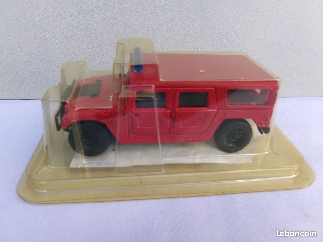 Miniature Solido Hummer 4x4 – 1:50 – Neuf – Accessoires Inclus – Fabrication Française