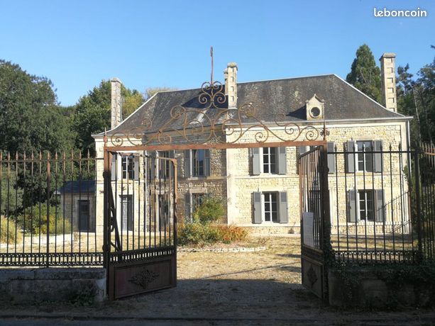 Maison 8 pièces 245 m²