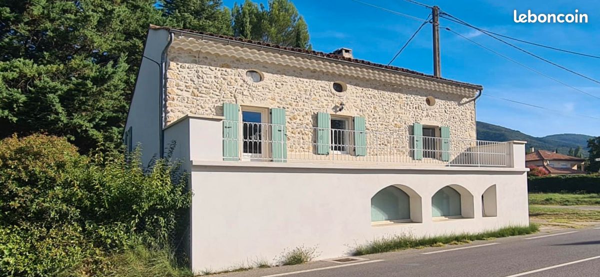 Maison 4 pièces 130 m² · au Poët-Laval · 130 m² · 480 000 €