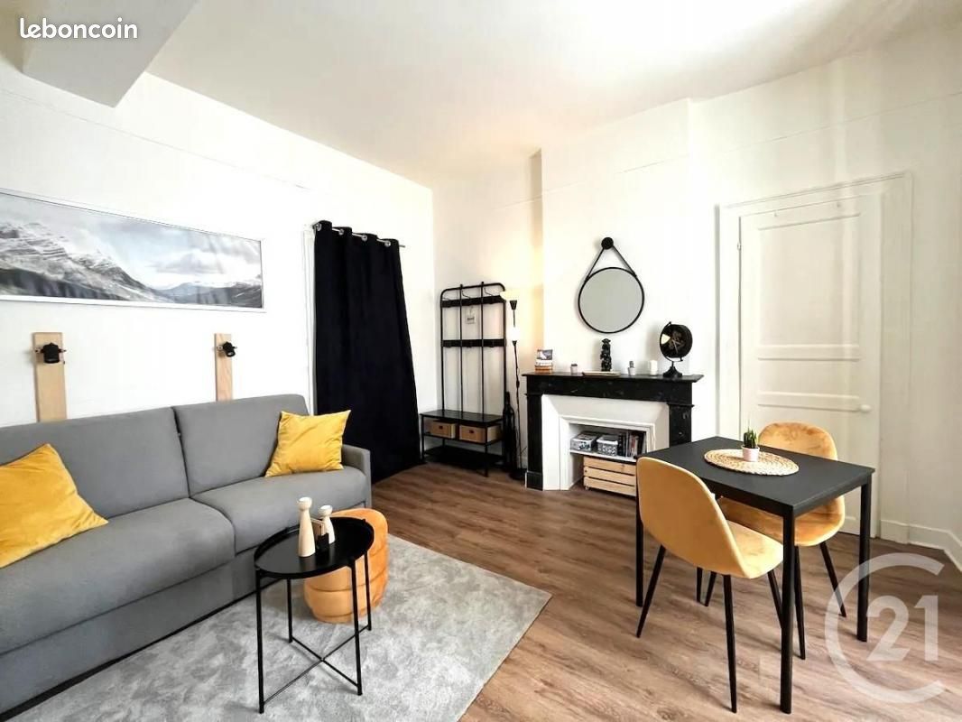 Appartement 2 pièces 42 m² - Pau 64000 (image principale 2)