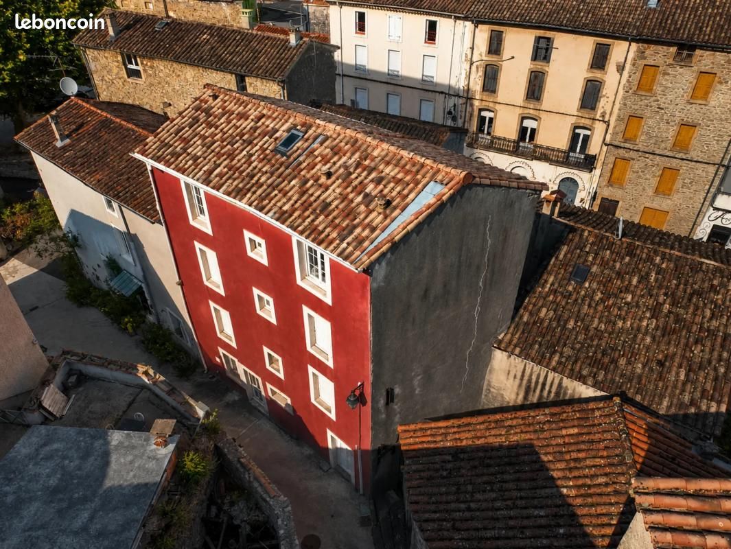 Maison 6 pièces 180 m² · à Graissessac · 180 m² · 140 000 €