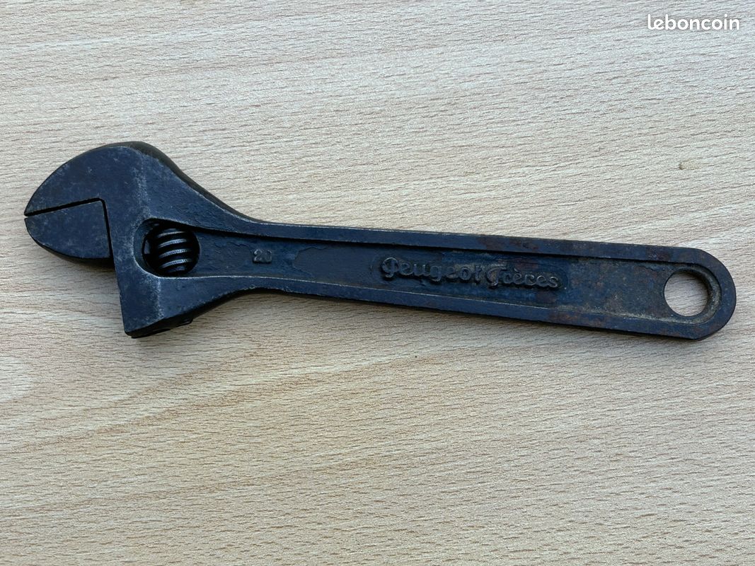 CLÉ MOLETTE PEUGEOT Frères outil ancien , old tool Réf 26/730 EUR 20,00 - FR