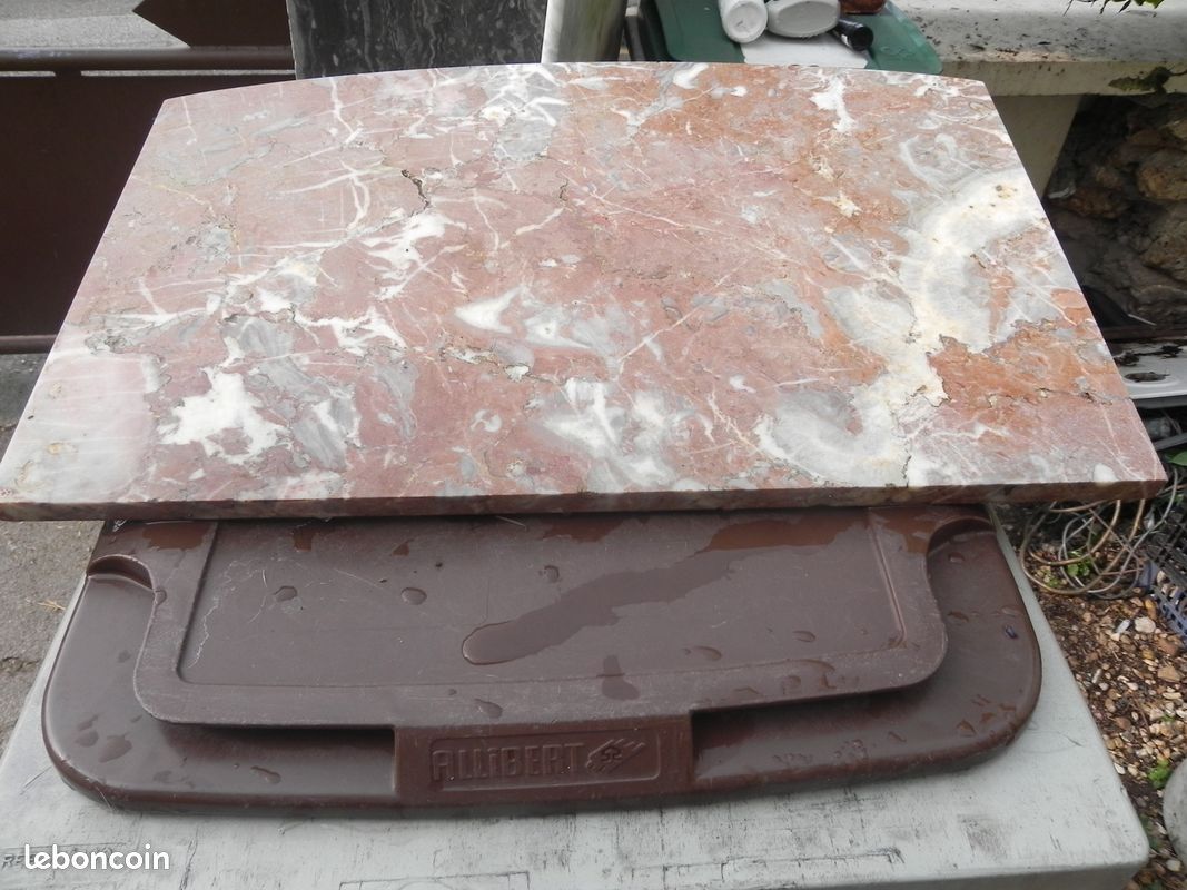 Marbre de commode (image 1)