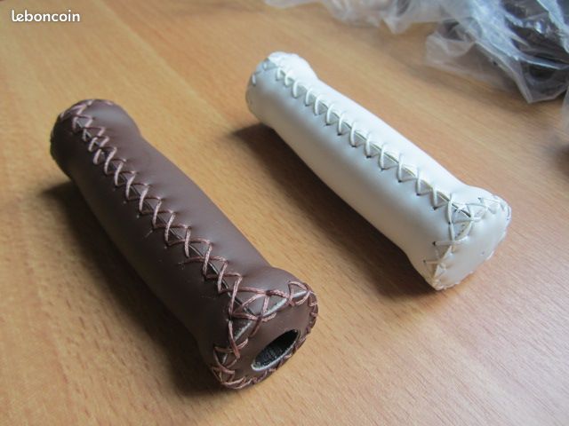 Lot de 8 paires de poignées vélo en simili cuir (image 1)