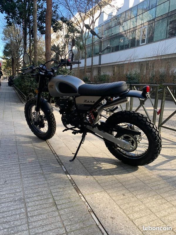 Bluroc Hero 50cc (image 5)