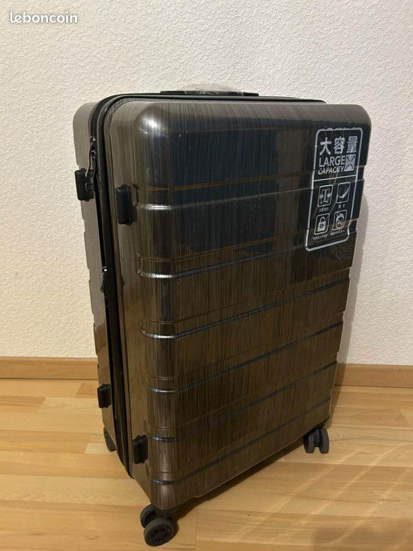 Valise de voyage (image 1)