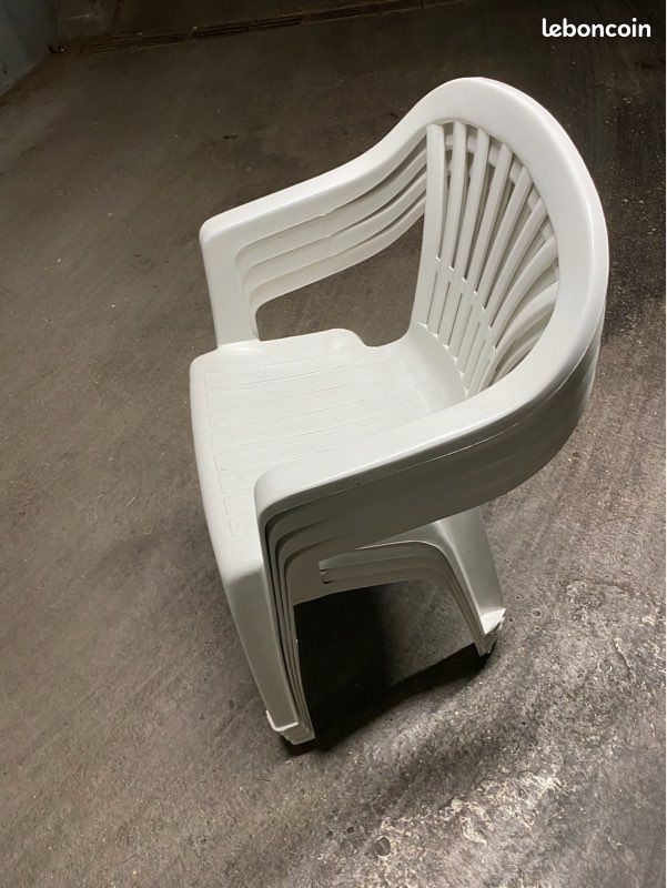 Chaise jardin plastique (image 8)