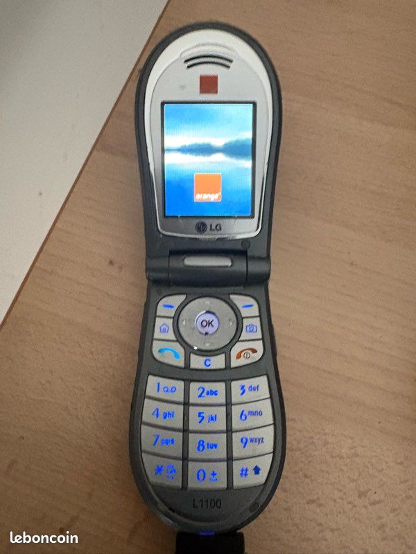 TÉLÉPHONE MOBILE LG KG275 - Désimlocké EUR 29,99 - FR