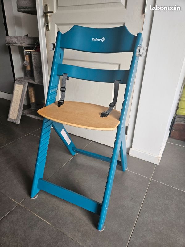 Chaise haute bébé en bois evolutive (image 1)