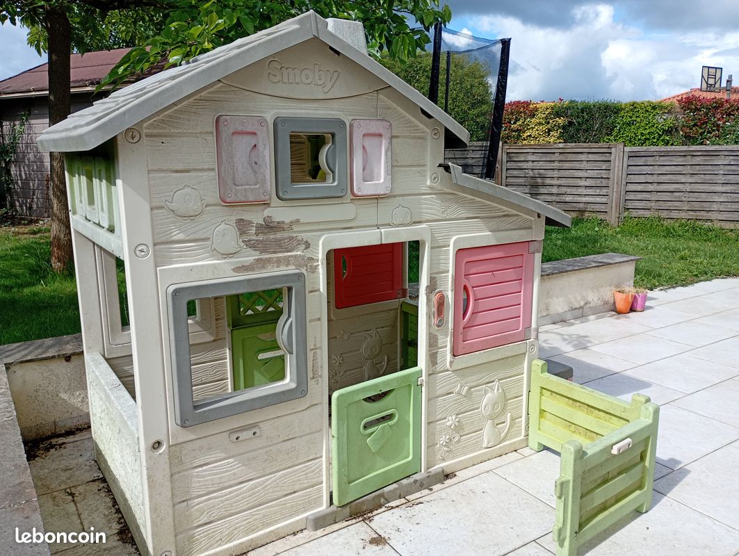 Maison jeu extérieur Smoby (image 1)