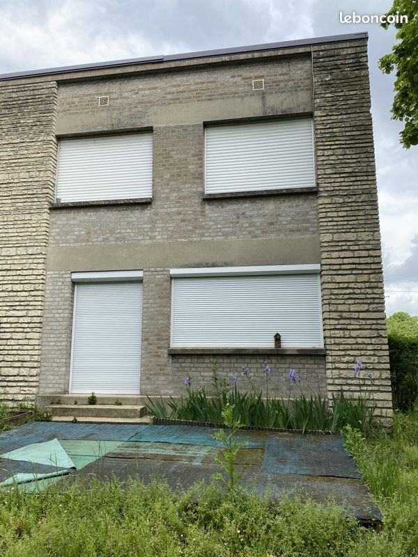Maison 4 pièces 81 m² · à Saint-Étienne-du-Rouvray · 81 m² · 125 000 €