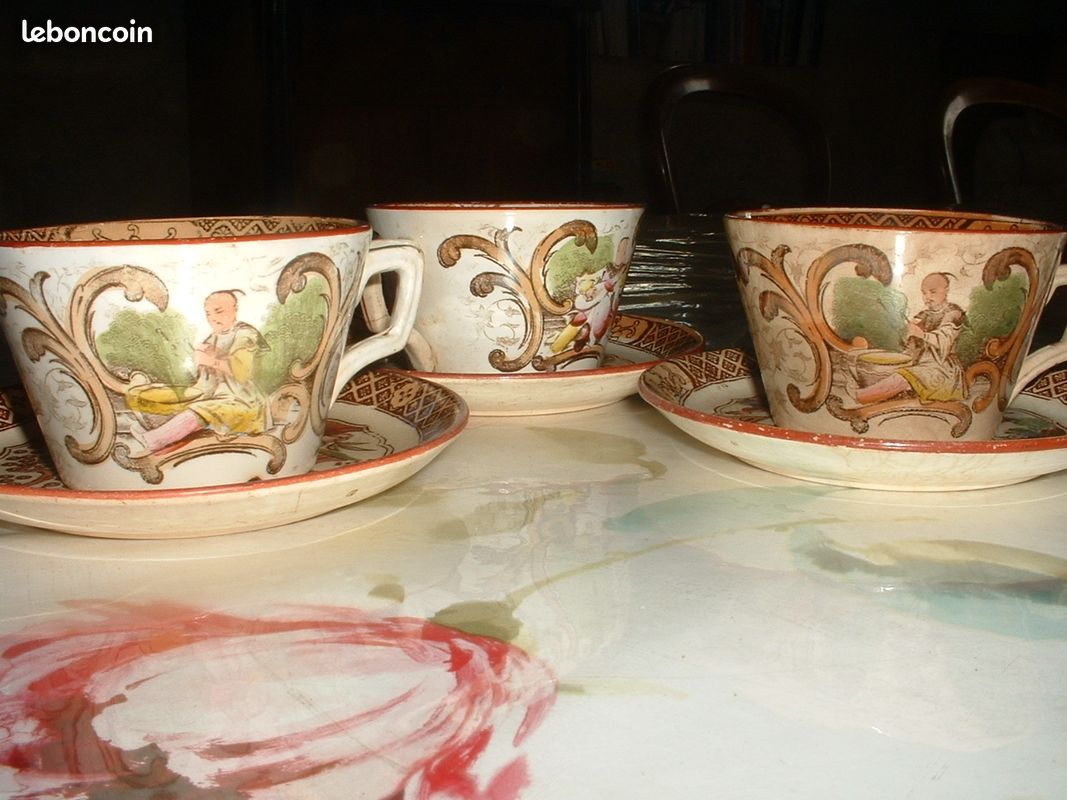 Rarissime Tasse De Dinette Ancienne En Sarreguemines Décor Cirque