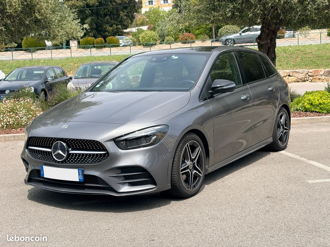 Mercedes Classe B 200 AMG Line - Toit Ouvrant / Cam 360 / Réalité Augmentée (image 1)