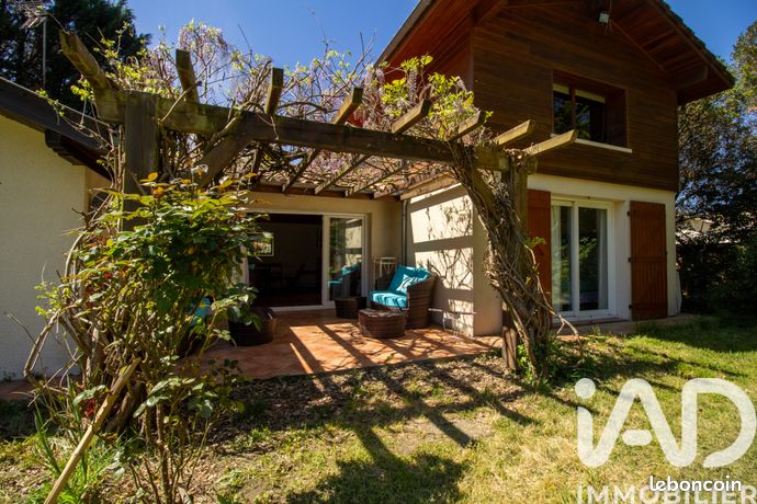 Maison 6 pièces 117 m²