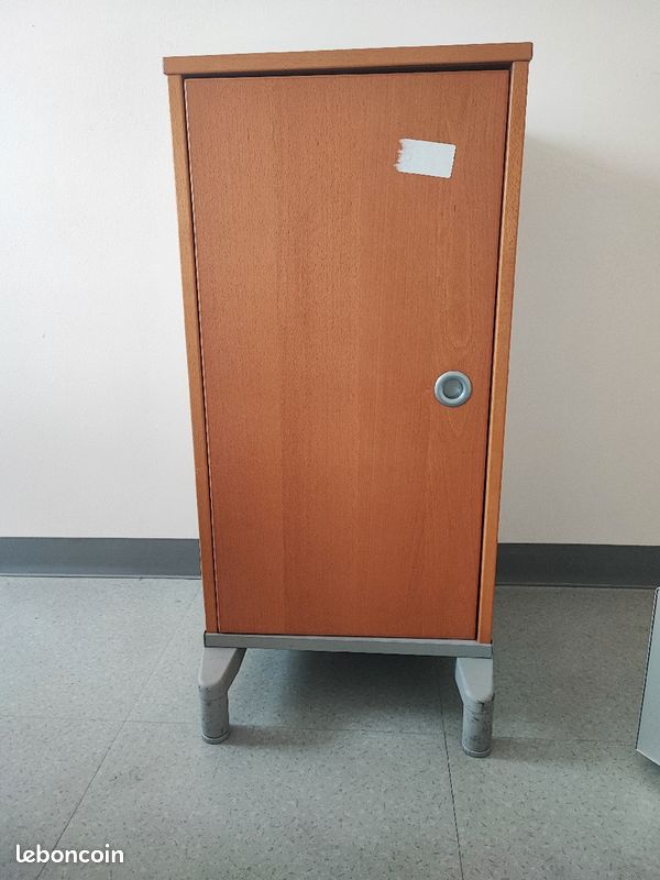Petite armoire façon bois Ikea (image 2)