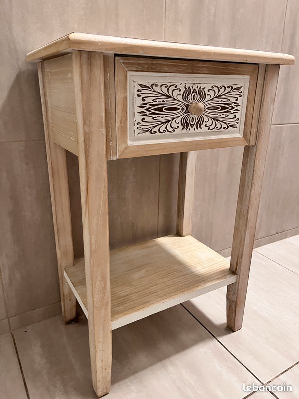 Table de chevet (image 2)