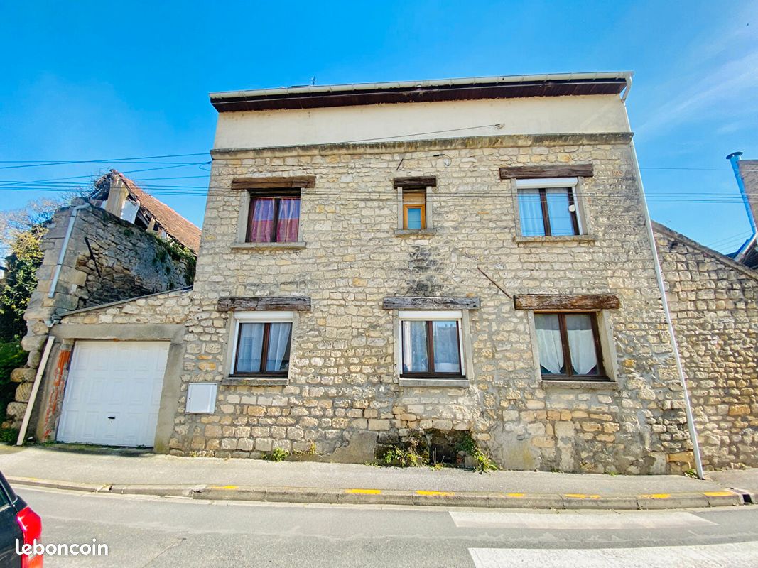 Maison 4 pièces 87 m² · au Mesnil-en-Thelle · 87 m² · 215 000 €