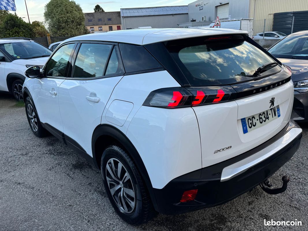 Peugeot 2008 (image 4)